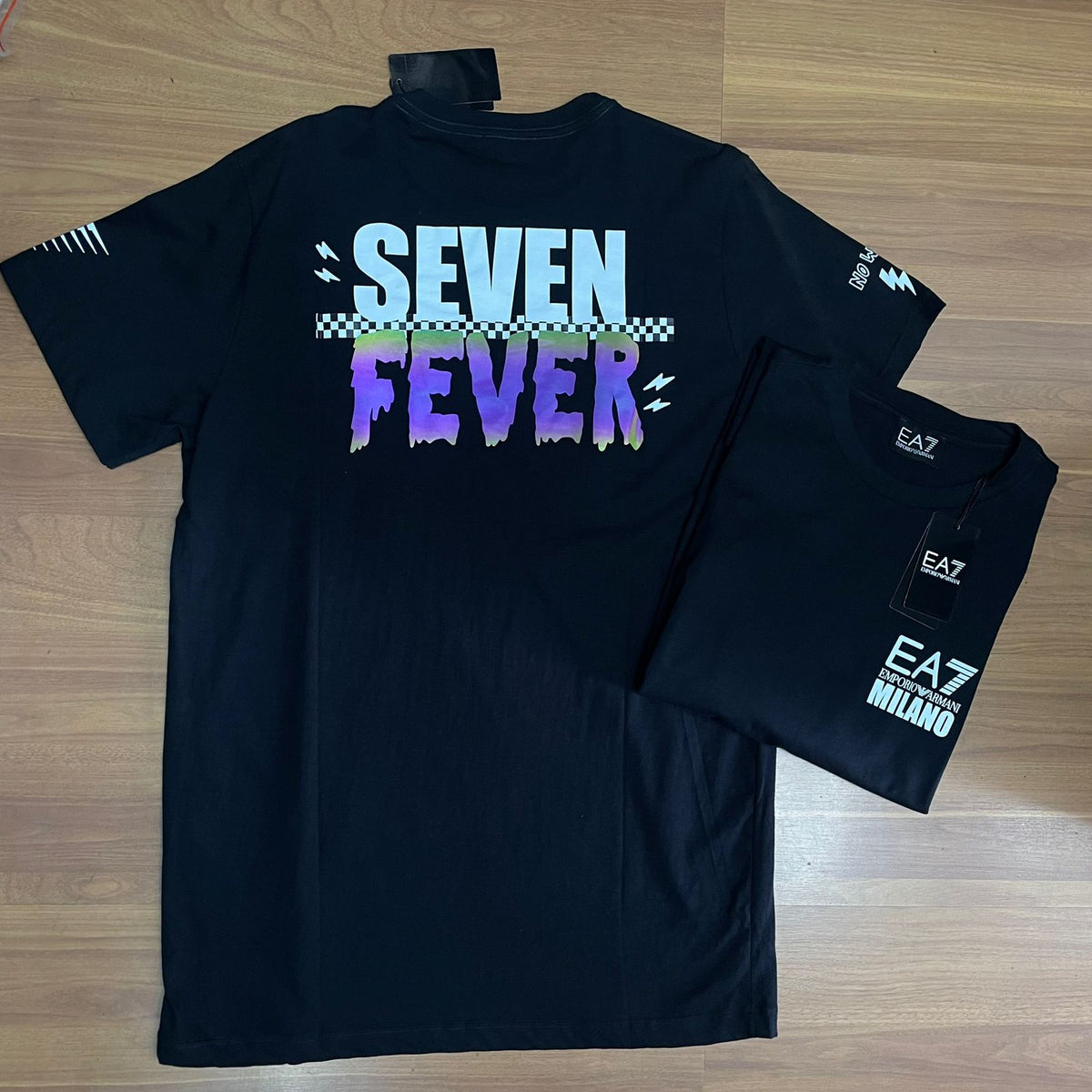 Camiseta Premium Empório Armani Milano Seven Fever