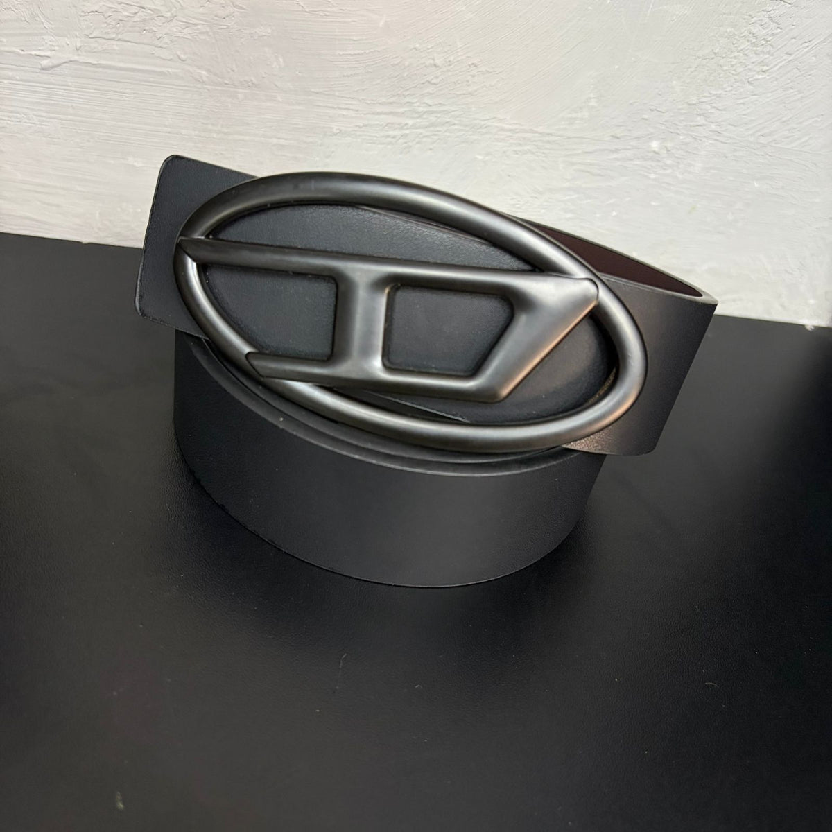 Cinto Premium Diesel Preto em Couro com Fivela Mega Oval Total Black