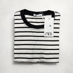 Camiseta Grife Zara Off-White Listrada Clássica Gola Preta