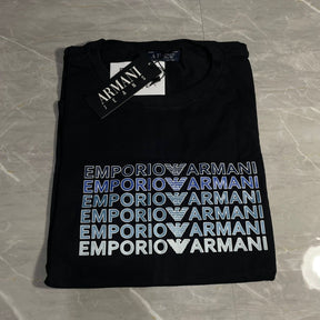 Camiseta Grife Armani Preta com monogram azul