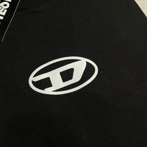 Camiseta Grife Diesel Preta com detalhe branco