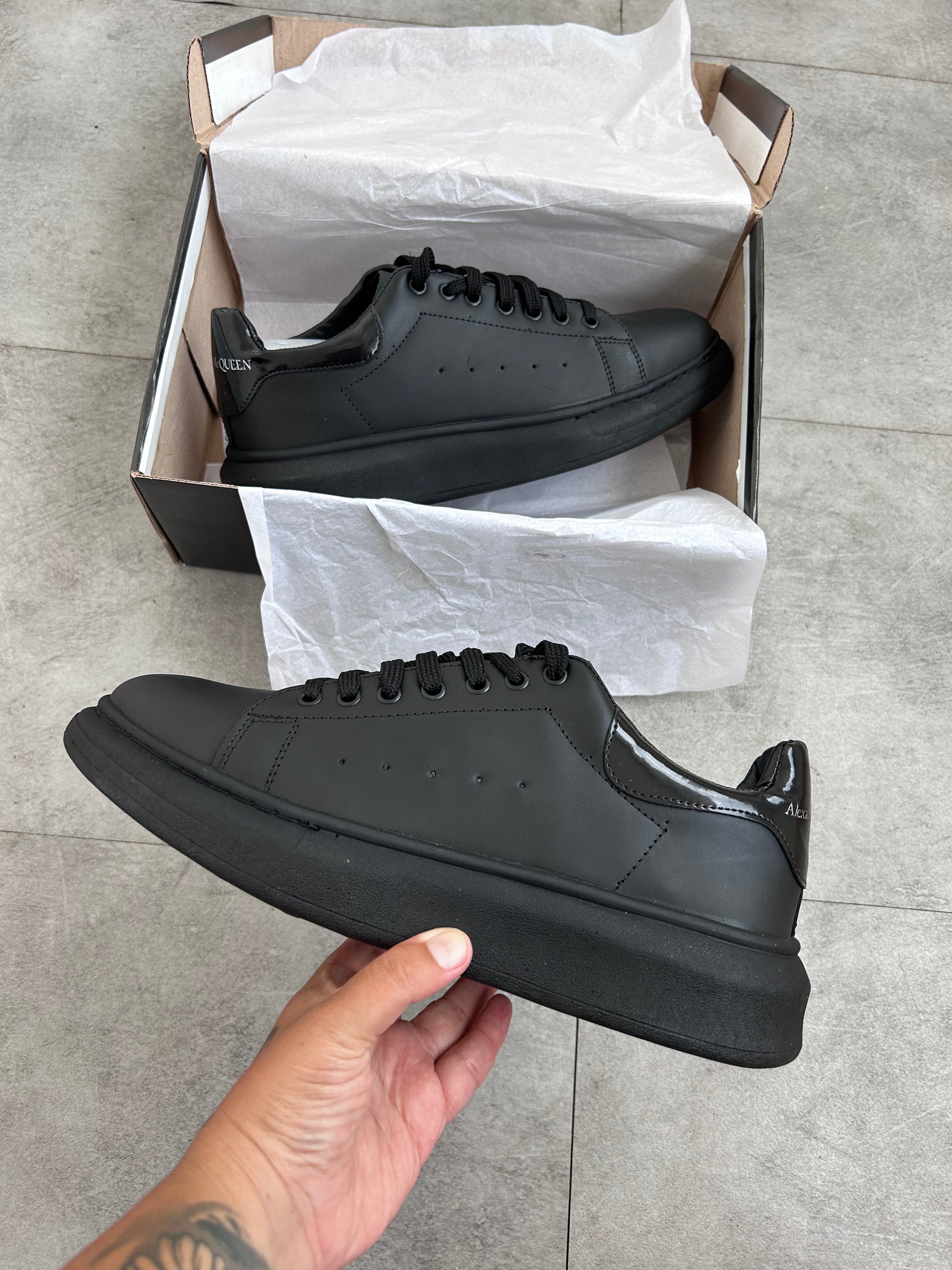 Tênis Alexander Mcqueen Preto Couro AllBlack