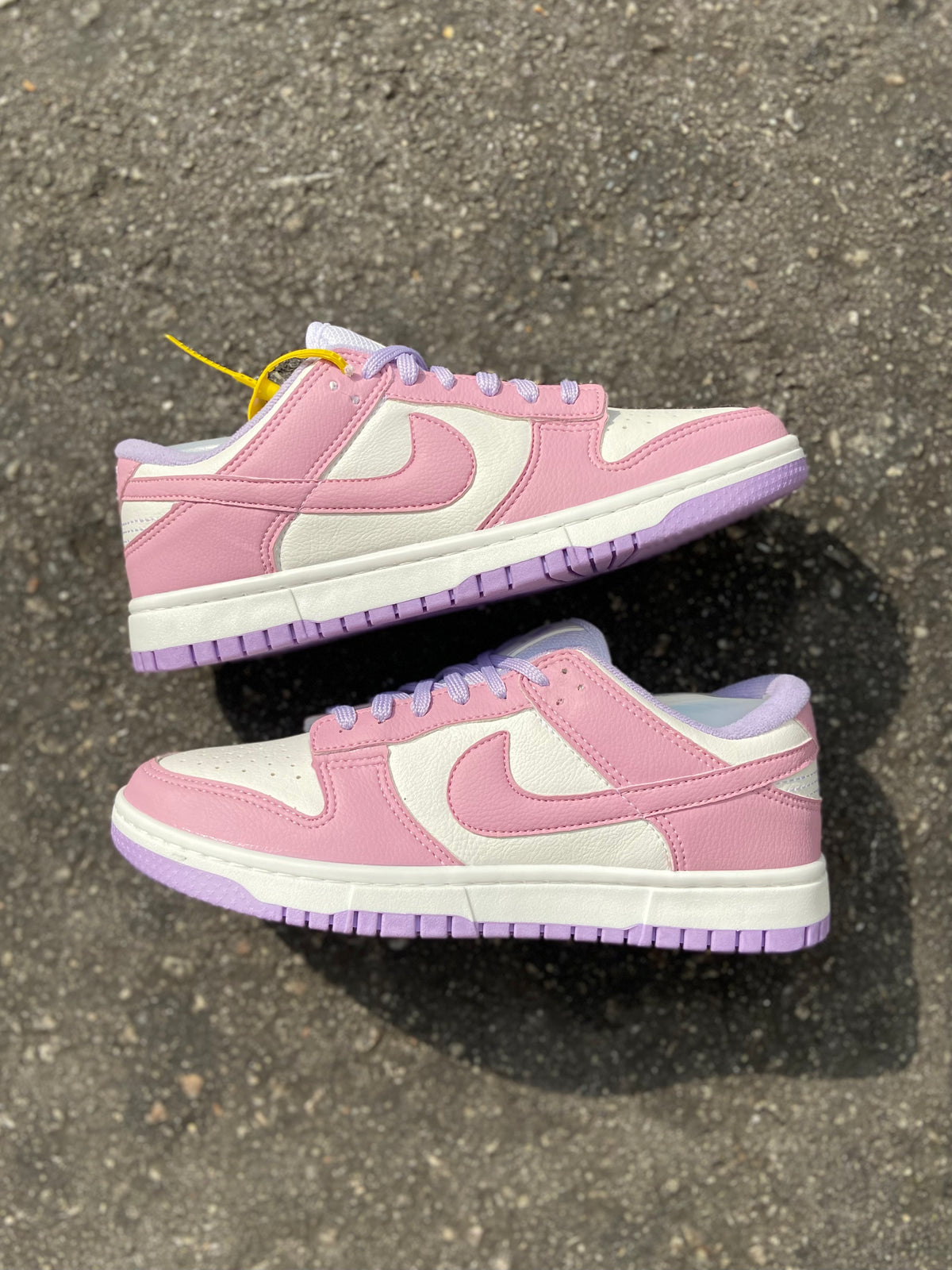 Tênis Nike Dunk Low Feminino Rosa Pastel e Branco Casual