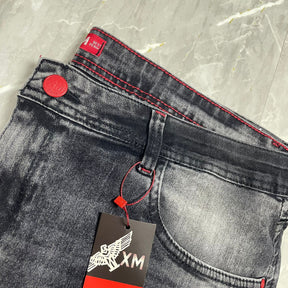 Calça Jeans Jogador XM Cinza Escuro Botão Vermelho