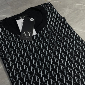 Camiseta Grife Armani AX Preta com monogram Branco