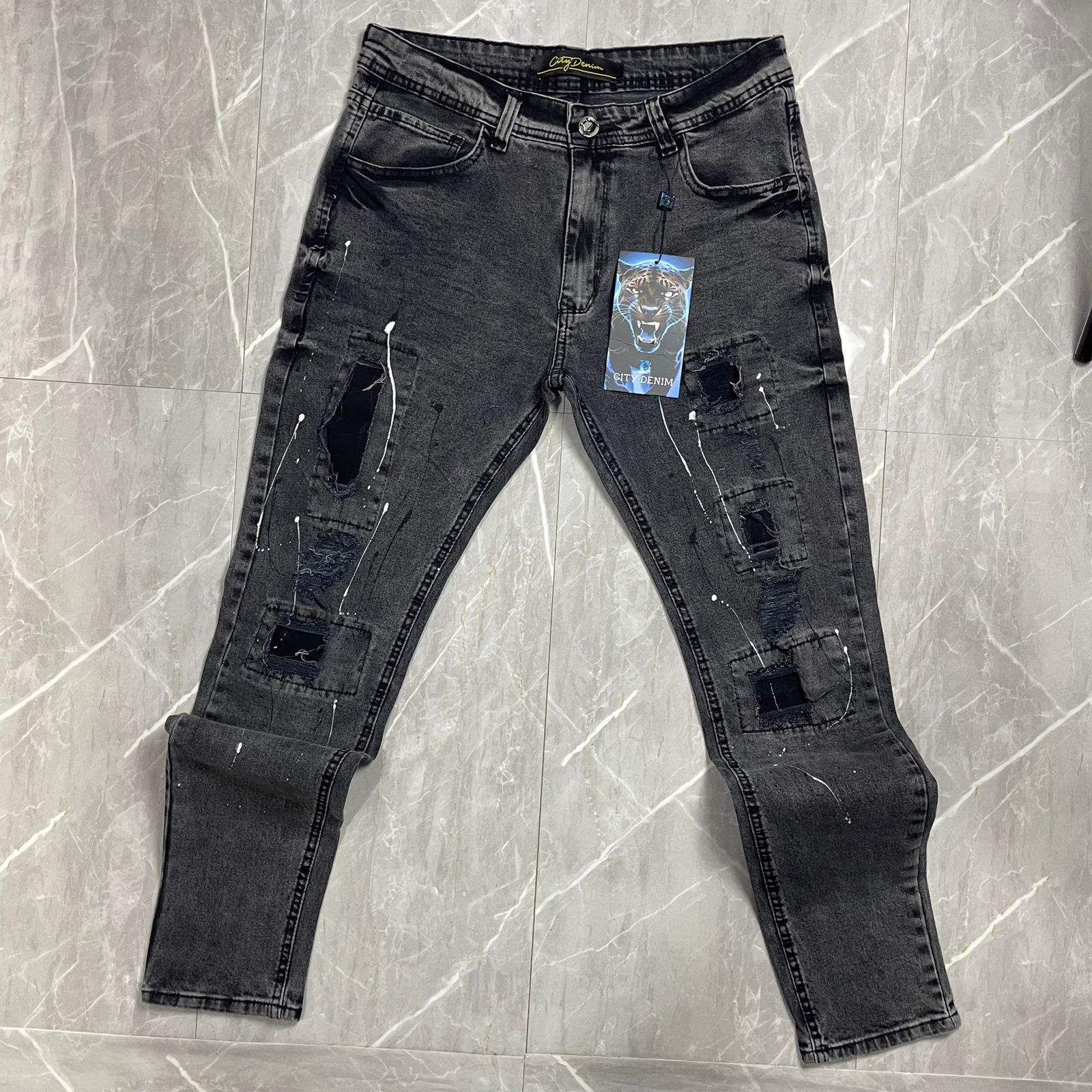Calça Jeans Jogador City Denim Rasgo com Tinta Preto Grafite