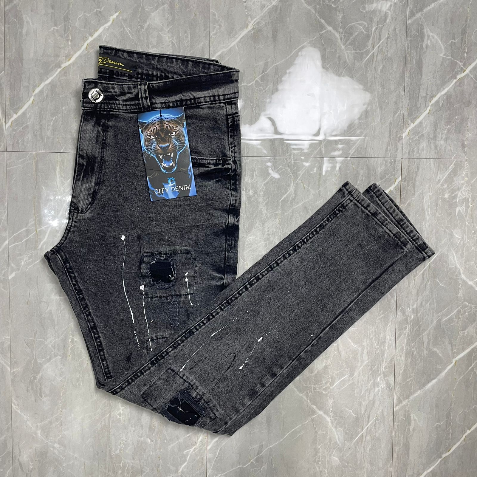 Calça Jeans Jogador City Denim Rasgo com Tinta Preto Grafite