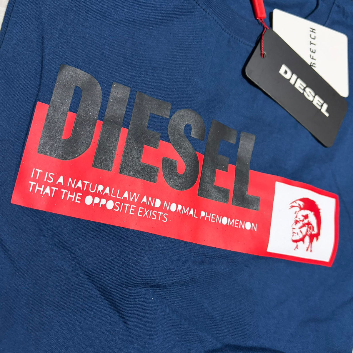 Camiseta Diesel Azul Marinho com Estampa Statement