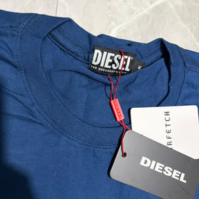 Camiseta Diesel Azul Marinho com Estampa Statement