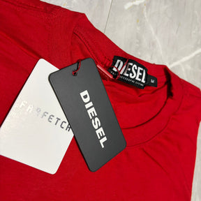Camiseta Diesel Vermelha com Estampa Statement
