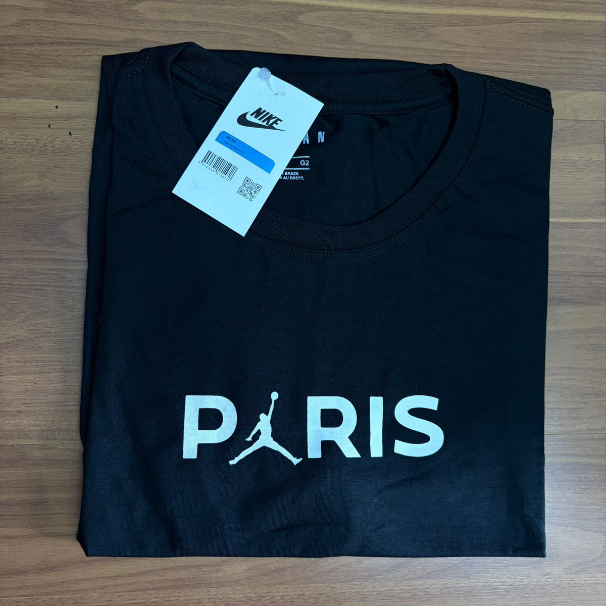 Camiseta Grife JORDAN/NIKE Preta Collab PSG Estampa PARIS
