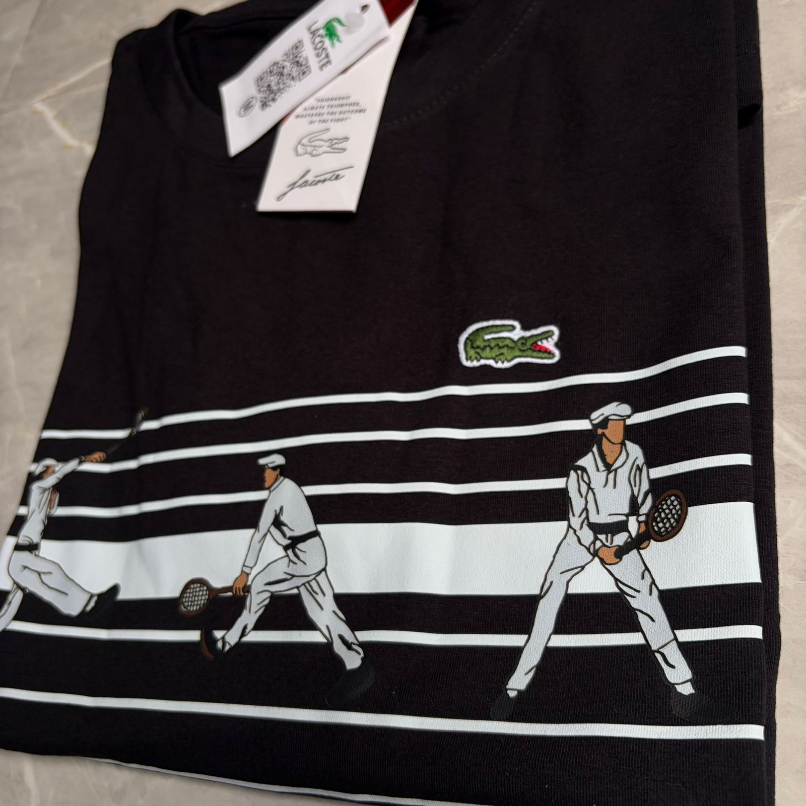 Camiseta Grife Lacoste Tennis X Novak Djokovic Preta com Branco