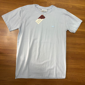 Camiseta Grife Lacoste Básica Monocromática Azul Bebê