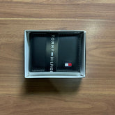 Carteira Tommy Hilfiger TH Bandeira Preta