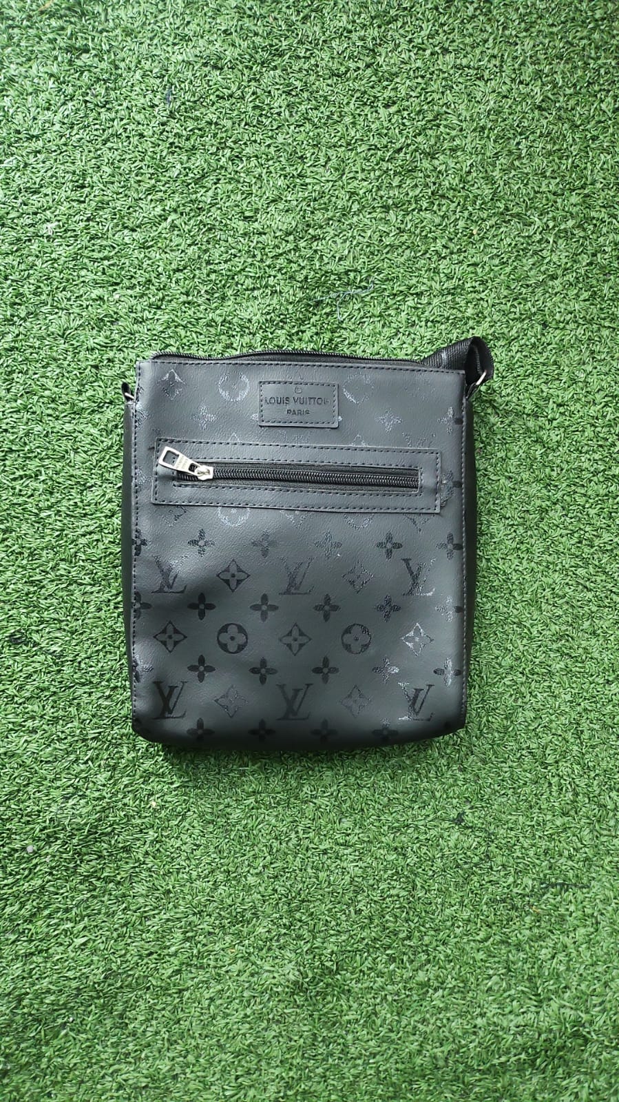 Shoulder Bag Premium Louis Vuitton All Black Preta