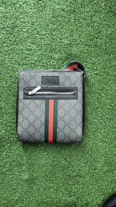 Shoulder Bag Premium Gucci Cinza/ Preta com Alça Verde/Vermelho